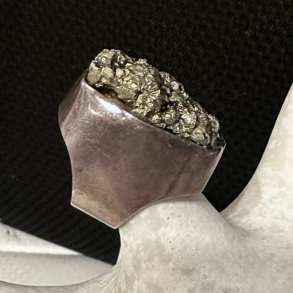* WOW FACTOR * Rebecca Collins modernist Sterling and Pyrite ring* - Picture 2 of 5